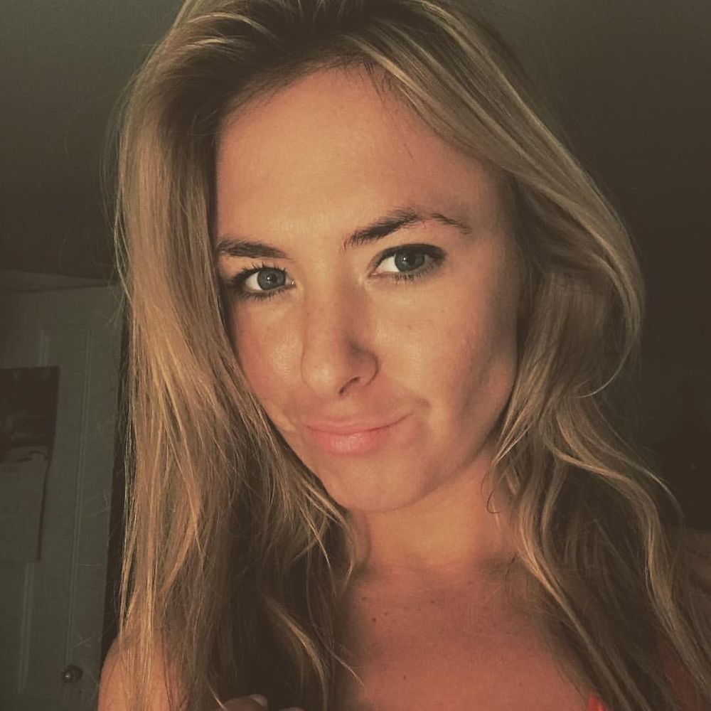 Meet your Posher, Devin